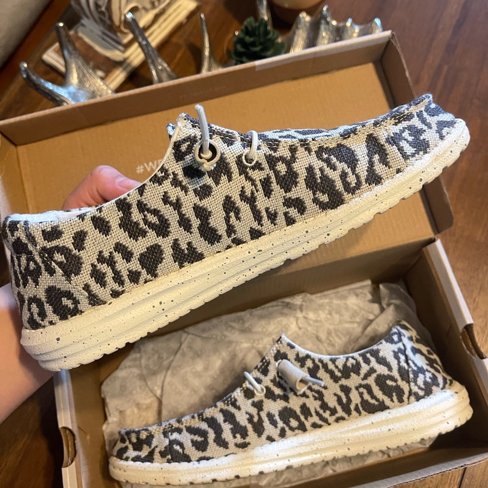 Grey cheetah Hey dudes!